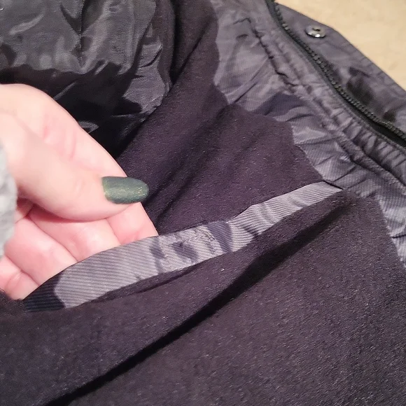 New With Tags DKNY Boys coat, size medium 10/12, dark grey - Picture 11 of 12